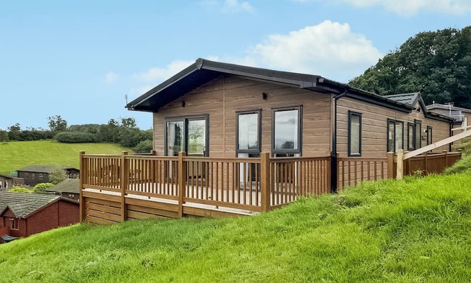Tunstall Cabina | 2 bedroom accommodation in Tunstall, Richmond