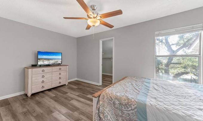 Fort Walton Beach Casa | Sunny Coastal Living