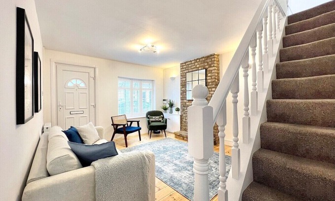 Windsor Cabaña | Stunning Windsor Cottage, Perfect Location