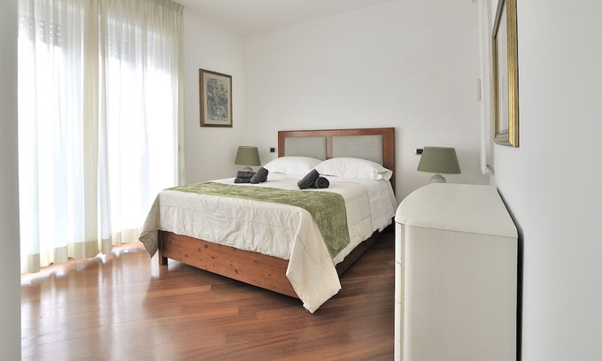 Tor di Quinto Apartamento | Vrbo Property