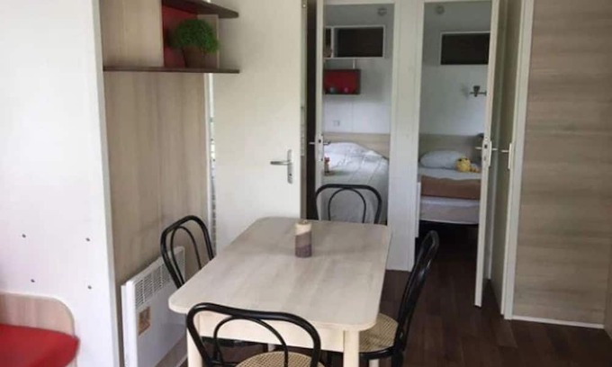 Aubigny-les-Clouzeaux Casa | Mobilhome 4 étoiles - Piscine - eecaih