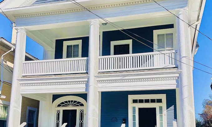 Olde Town Augusta Apartamento | Cozy, safe, pet friendly downtown loft with outdoor lounge area