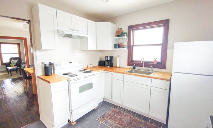 Kettering Casa | Retro Modern Duplex for Long-Term Stay. Located near local hospitals!