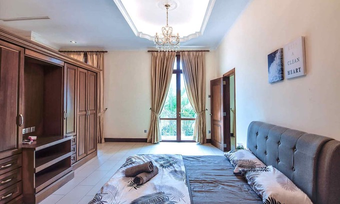 Ampang Apartamento | A Chic & Spacious 5BR Unit in Ampang, FREE Parking