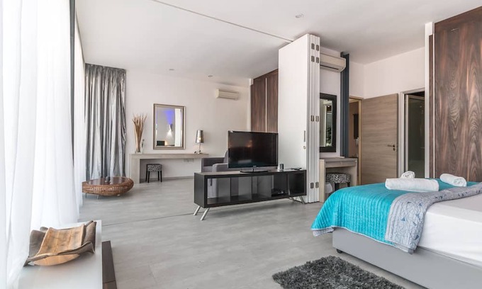 Gedongtataan Casa | Ultimate homestay