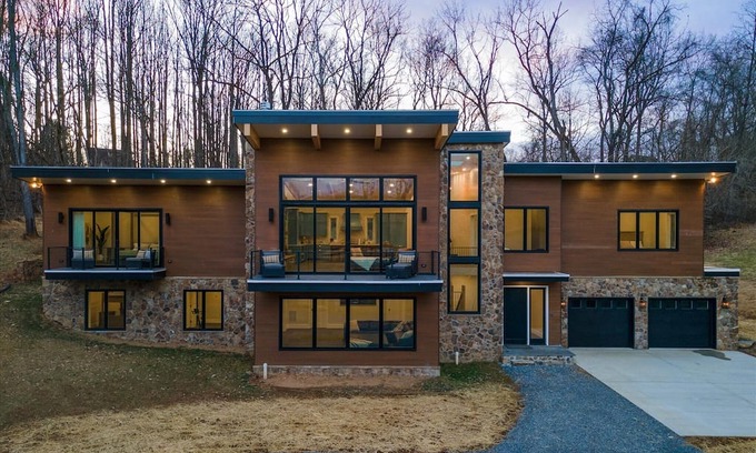 Martinsburg Casa | Luxurious Retreat on the Potomac River Along C&O Canal