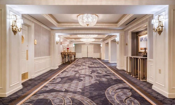 Financial District Casa | 1-Bedroom Suite at a 4.5⭐️ Hotel