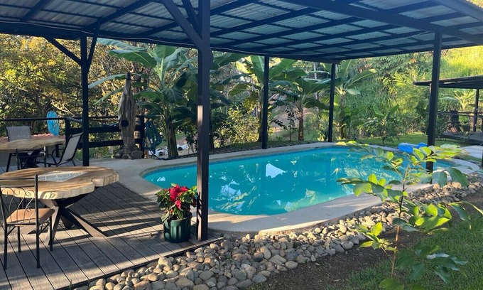 Roble Cabina | Modern Jungle Cabana#2 - 2 Bedroom Queen bed & private bathroom, close to beach