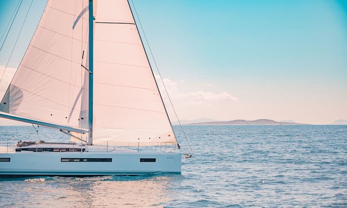 Alimos Alquiler De Eote | SailBliss