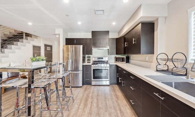 Hollywood Apartamento | Amazing apartment - 3b 2bath Apt - FREE Parking