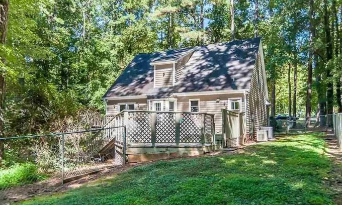 Wake Forest Casa | Wake Forest Oasis