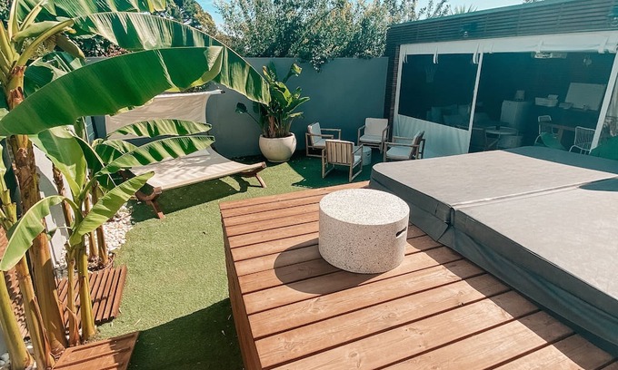 Sollies Pont Casa | Maison Avec spa Privatif à 15 Minutes des Plages de Hyères