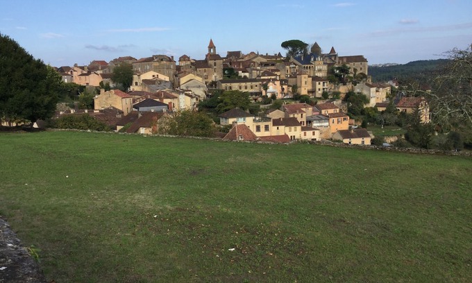 Pays-de-Belves Casa | 2 Bedroom, 2 Bath Village House in Medieval Dordogne Village