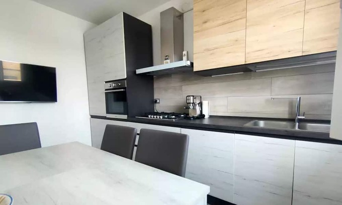 Occhiobello Apartamento | Vrbo Property