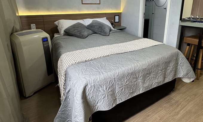 Bras Apartamento | Lindo Studio 50mts. Metrô Brás, Próx Feirinha Madrugada, Templo Salomão 25 Março