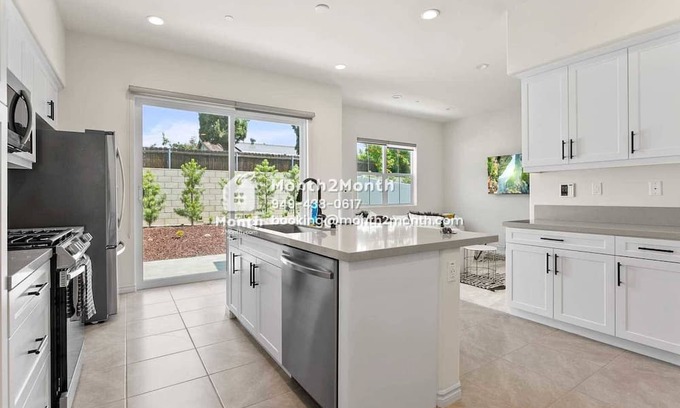 Charter Oak Casa | Excellent resort on E Wonder Ln #41754