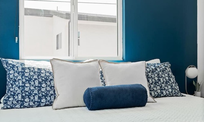 Vernon Casa | 1BR Arts District Home w/ parking