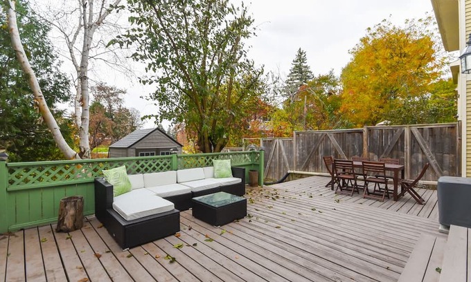 Ottawa Division Casa | Elegant and private - 3 beds, 2.5 baths - Nepean
