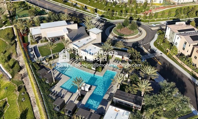 Lake Forest Casa | Vista Views on Siena #41565