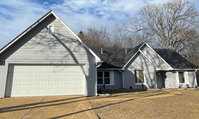Walnut Grove Casa | 5BR 3 BA over 2,800 sq ft in the heart of Cordova