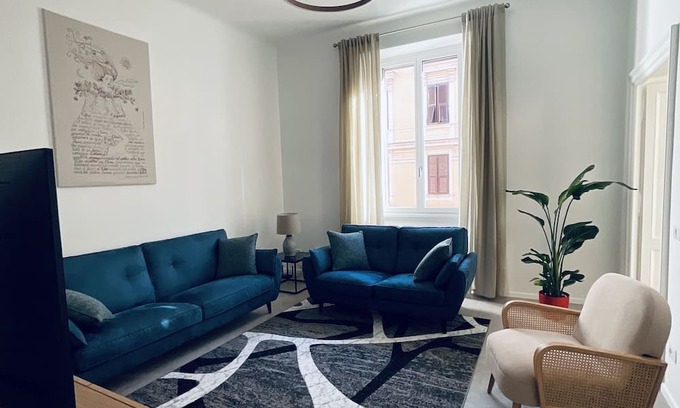Quartiere III Pinciano Apartamento | Suite 53 Villa Borghese. Designed for 2 like you