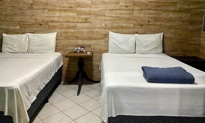 San Pedro Sula Apartamento | 102- Apto 2 Hab, 2 Baños Privado, Estacionamiento, Ubicación Céntrica y Segura