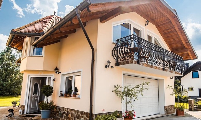 Varpolje Apartamento | Restful Two Bedroom Apartment in Rečica ob Savinji