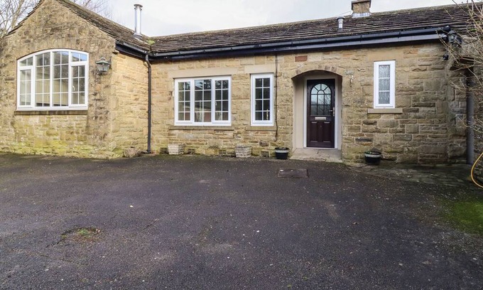 Malham Cabaña | ANNEX, romantic, with a garden in Malham