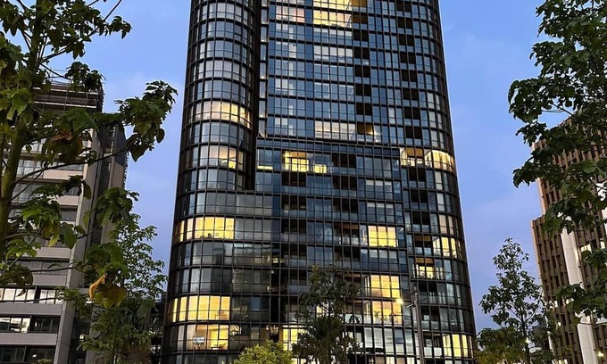 Zetland Apartamento | Luxury, New 1 Bed with City Skyline Views! 3min to train.