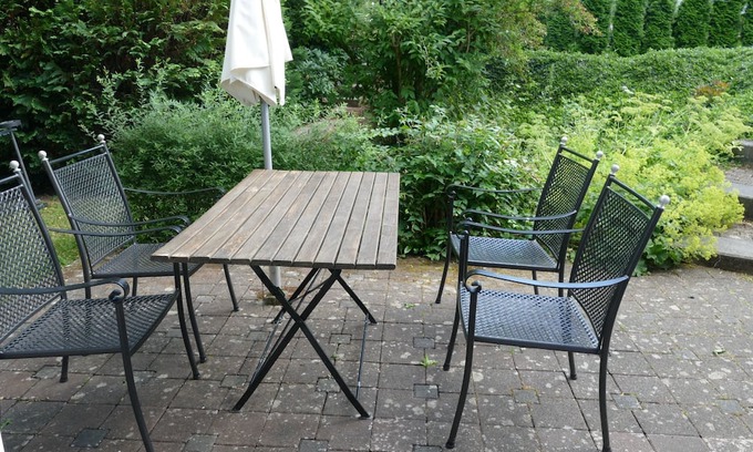Rothhelmshausen Casa | Holiday Home "Ferienhaus 2" with Private Terrace & Wi-Fi