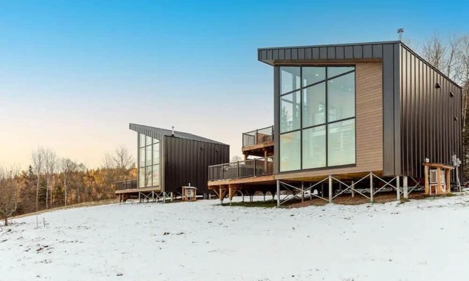 Waterford Cabina | STOKE Luxury Basecamp Cabin with Epic Views next to Poley Mountain
