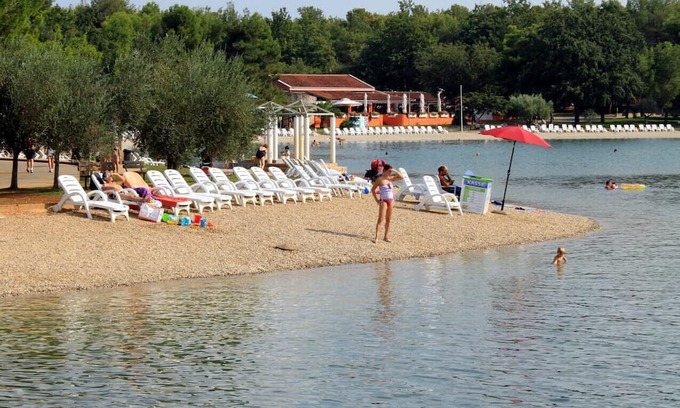 Vilanija Apartamento | Three bedroom apartment with terrace Vilanija, Umag (A-22647-b)
