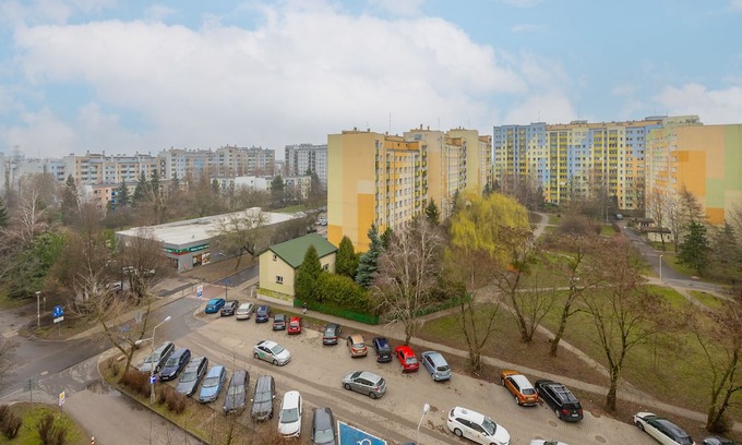 Bemowo Apartamento | Apartment With Balcony for 2 by Renters