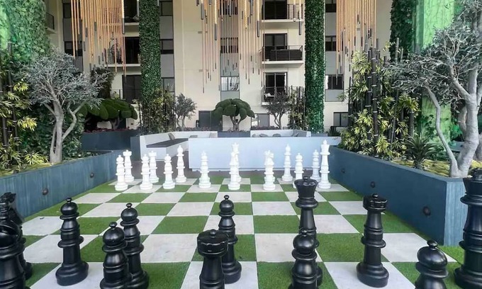 Garden Isles Condominio | Artsy luxurious cozy vacation home with great views and by beach !!