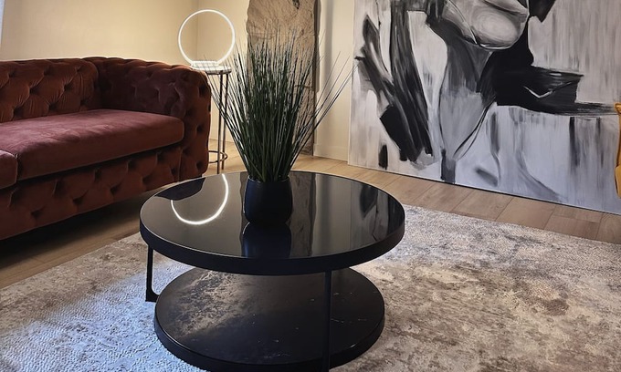 Pittsburgh Apartamento | Stylish Elegance