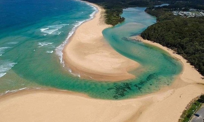 Nambucca Heads Casa | Ocean views, 200m to the beach 30mins to Coffs Harbour. Great getaway