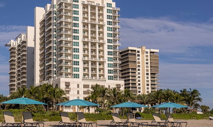 Singer Island Villa | Marriott Oceana Palms beachfront resort featuring 2 Bed/2 Bath Oceanview villa.