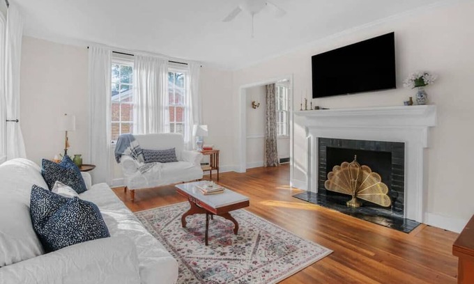 Forest Hills Casa | Haven On The Hill - Historic Charm Meets Modern Luxury In Augusta