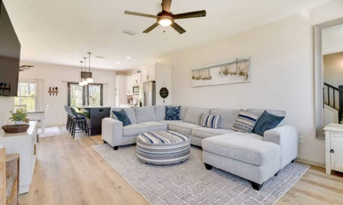 Cedar Grove Casa | New! 4BR Beach Bliss -15-Mins Getaway Sleeps 12