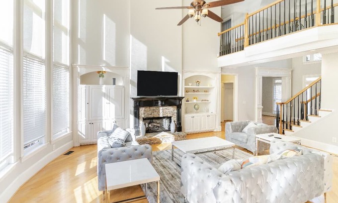 Duluth Casa | THE CASTLE