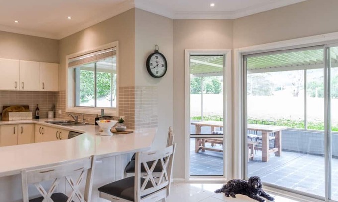 Bellbird Casa | Woodland Retreat in Hunter Valley - dog friendly