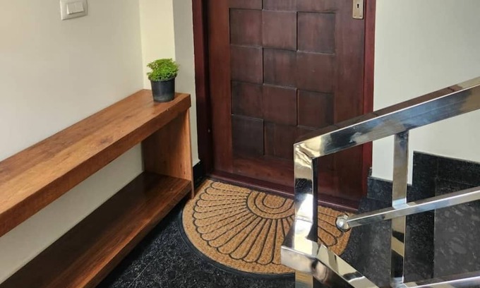 Muhamma Apartamento | Entire unit for 6+ by AJ | Vembanad Lake/Pathiramanl near | 9km to Marari beach
