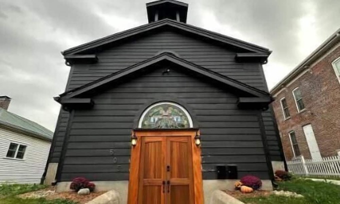 Lafayette Casa | Lafayette’s Oldest Church