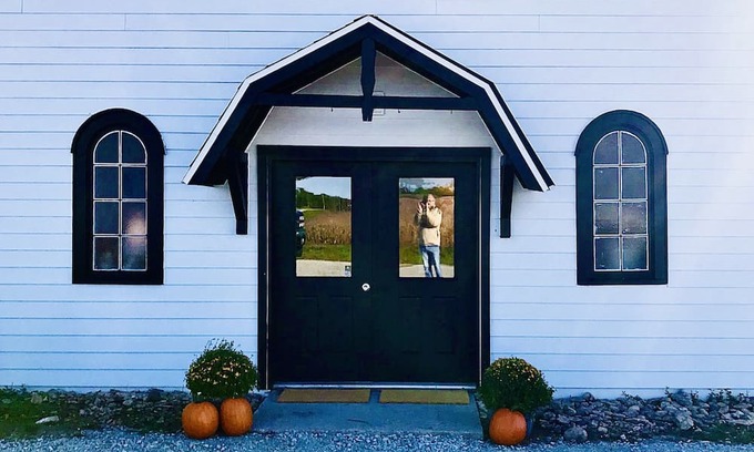 Sturgeon Bay Casa | Vacation in a renewed cheese factory in the center of everything in Door County
