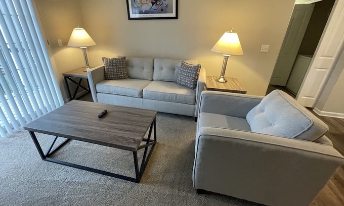 Marysville Apartamento | Furnished Corporate Rental! Super Sweet Deal!