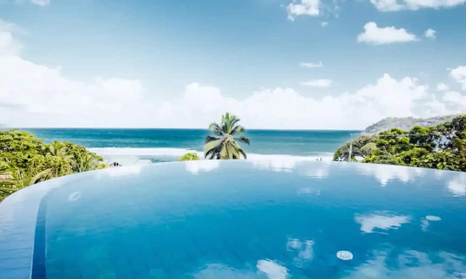 Port Glaud Villa | Private Ocean View Villa 2.