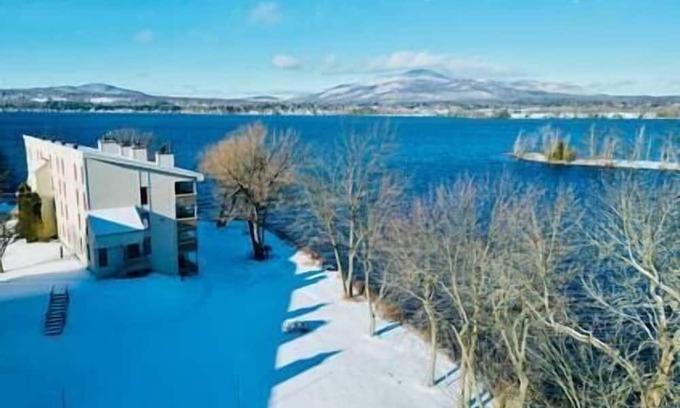 Magog Apartamento | Folie d'O, Sauna,Spa,Lac,gym
