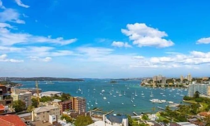 Elizabeth Bay Casa | Harbour View Studio in Elizabeth Bay