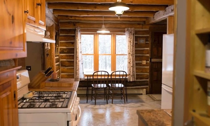 LaPorte Cabina | Unique Northwoods retreat located on 10 acres close to Leech Lake.