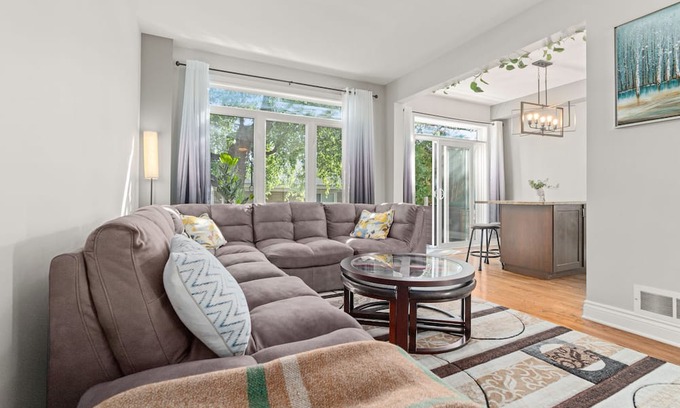 Whitehaven - Queensway Terrace North Casa | Cozy 4 BDR/5 beds with a Hot tub - Britannia Stay